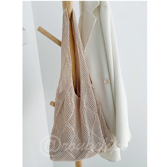 Knit Hollow Out Tote Beige Shoulder Bag - Picture 5 of 10